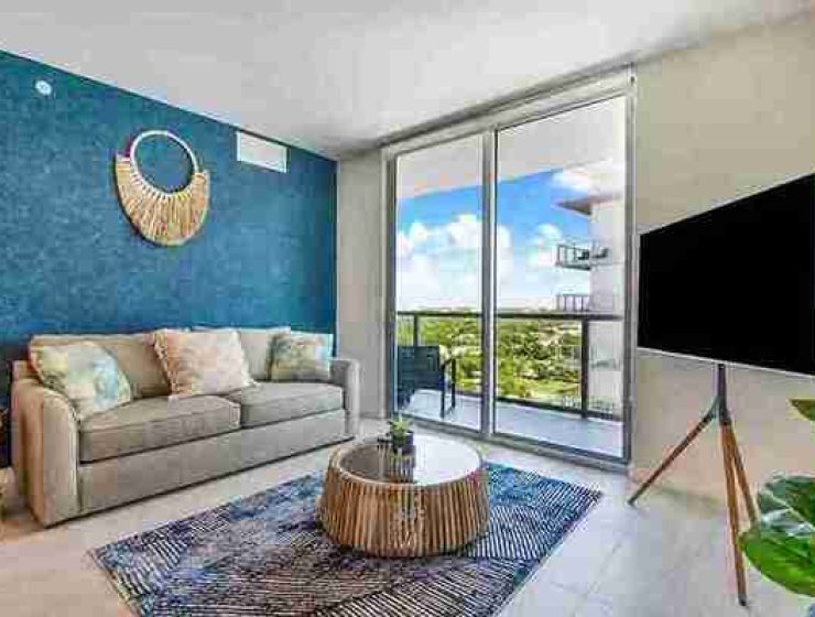 BAYVIEWS! GORGEOUS 1 BDRM CONDO – MIAMI DESIGN DIS