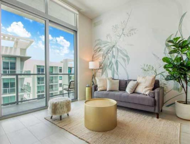 TROPICAL PENTHOUSE W BAYVIEWS! 1BDRM+DEN – MIAMI D