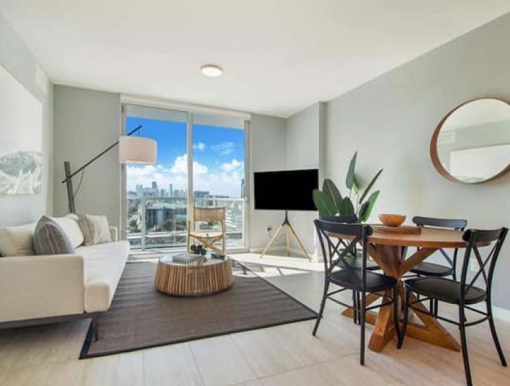AMAZING CITY VIEWS 1 BDRM Condo, Miami best location