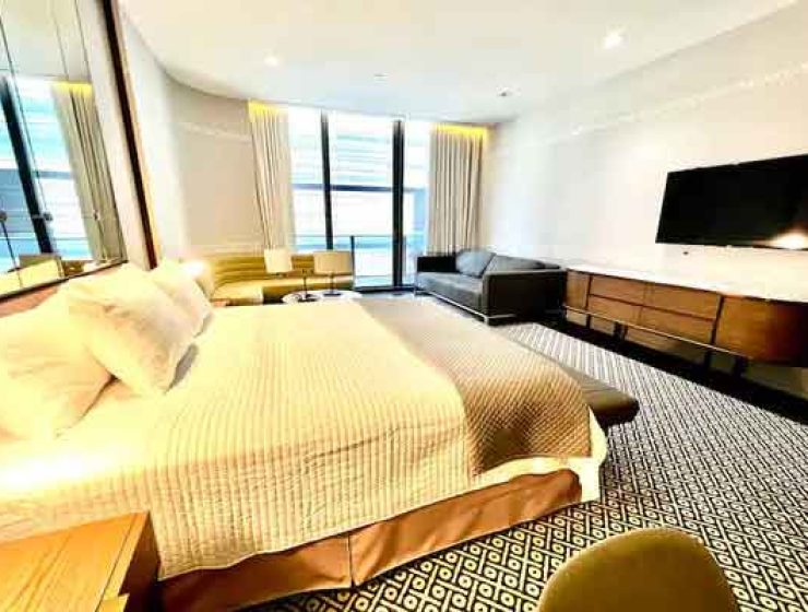 Amazing King Suite in SLS LUX Brickell.