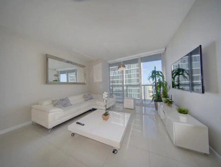 Stunning 5 Stars Icon Brickell Condo, Pool & Gym