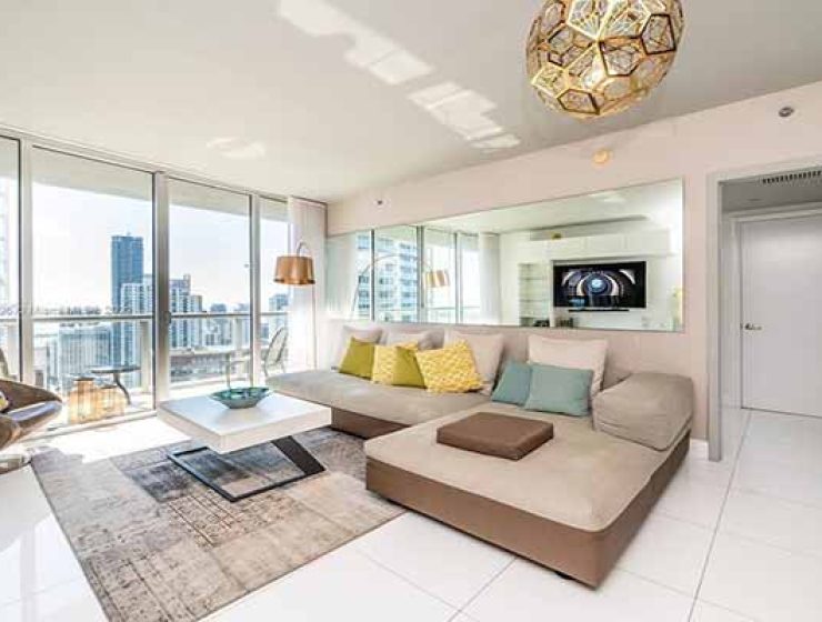 Icon Brickell King Lux